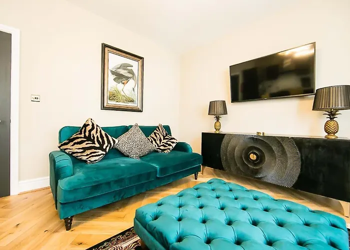 Serenity - Luxury By Maison Parfaite - Whitby