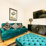 Serenity - Luxury By Maison Parfaite - Whitby